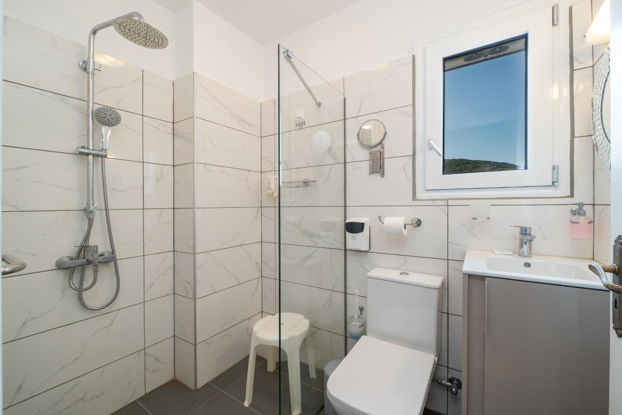 Stella Aparthotel 3*
