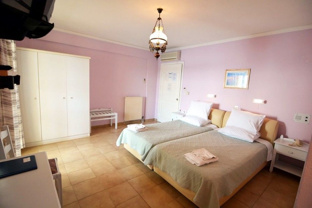 Stella Aparthotel 3*
